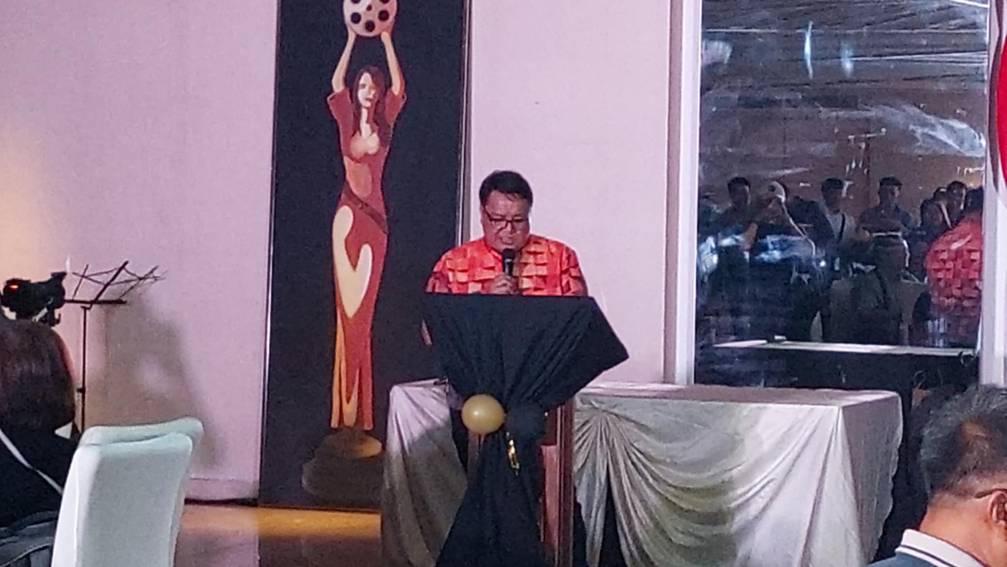 Festival director Gabby Ramos during the announcement of nominees for the 1st FAMAS Short Film Festival. Image: Courtesy of PMPC president Mell Navarro