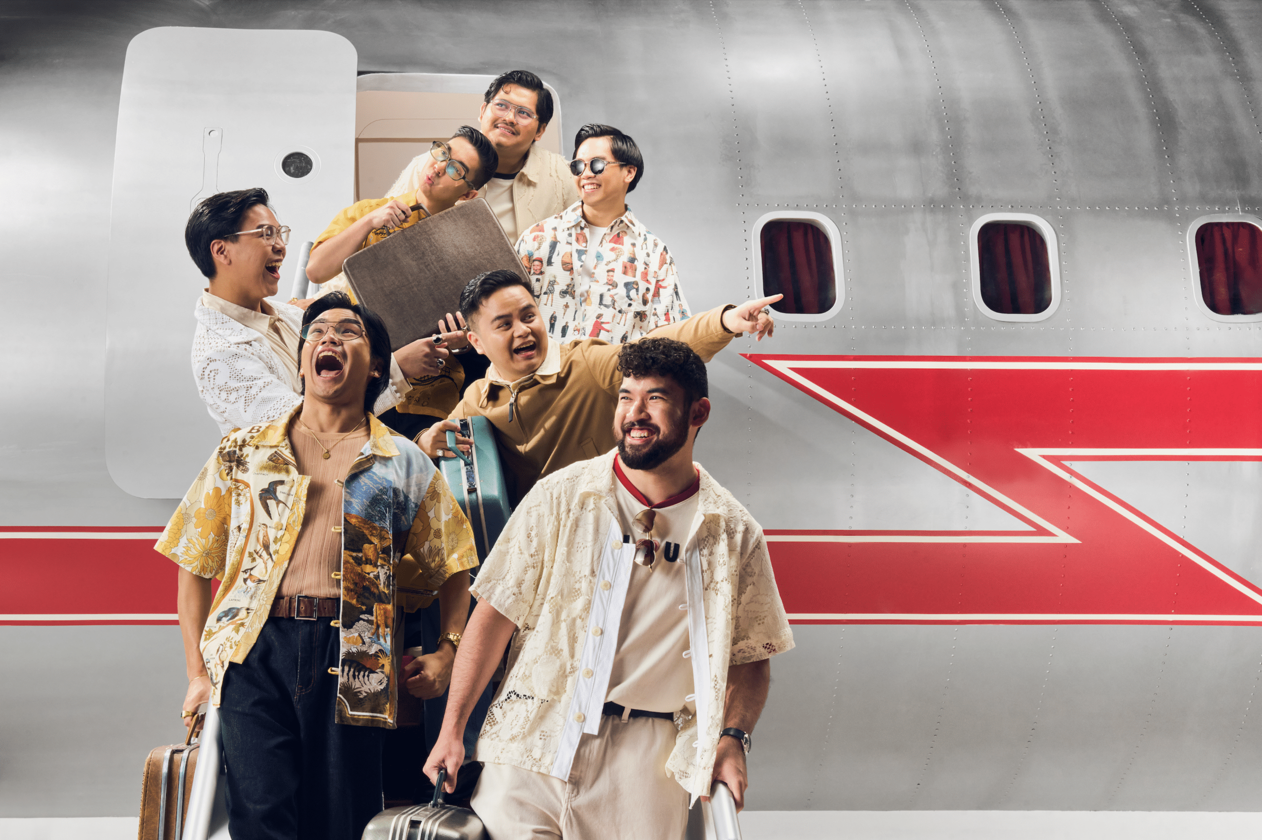 Lola Amour in a promo photo for "Dance With My Mistakes." Image: Courtesy of Warner Music Philippines